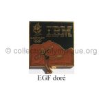 12 08 Club Coubertin Ibm patinage artistique doré marron émail grand feu