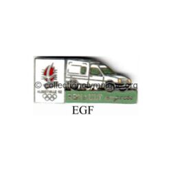 20 03 pin's Club Coubertin Renault Express émail grand feu