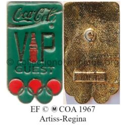 28_13 TOP club Coca-Cola pin soft enamel signed © Trade Mark COA 1967 Artiss-Regina (fake?)