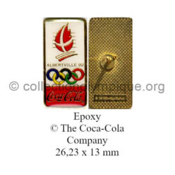 30_02 TOP club Coca-Cola pin vertical logo 26.23 x 13 mm epoxy signed © The Coca-Cola Co