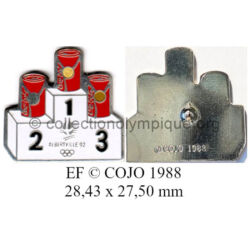 30_12 TOP club Coca-Cola pin soft enamel 28.43 x 27.5 mm signed © COJO 1988