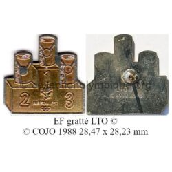 30_17 TOP club Coca-Cola pin epoxy signed © COJO 1988