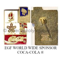30_19 TOP club Coca-Cola pin hard enamel signed World Wide Sponsor Coca-Cola ®