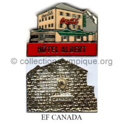 35_04 TOP club Coca-Cola pin synthetic enamel signed Canada