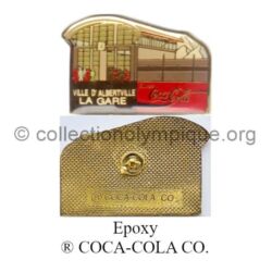 35_05 the train station TOP club Coca-Cola pin epoxy signed ® COCA COLA CO.