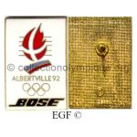 56_11 Albertville 1992 pin's fournisseur officiel Bose EGF doré ©