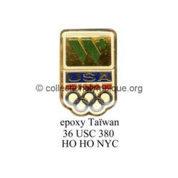 86 02 pin's partenaires équipes étrangères USA W époxy signé 36 USC 380 HO HO NYC Taïwan